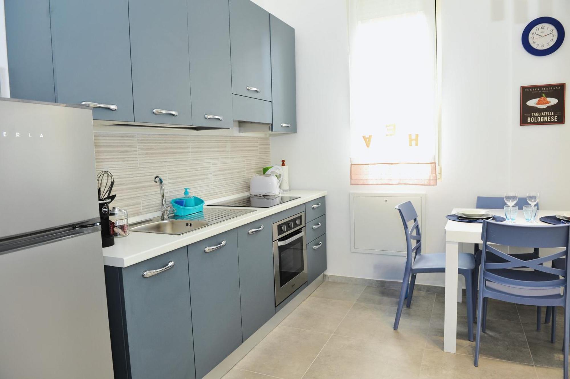 Apartamento La Dimora In Blu Bolonia Exterior foto